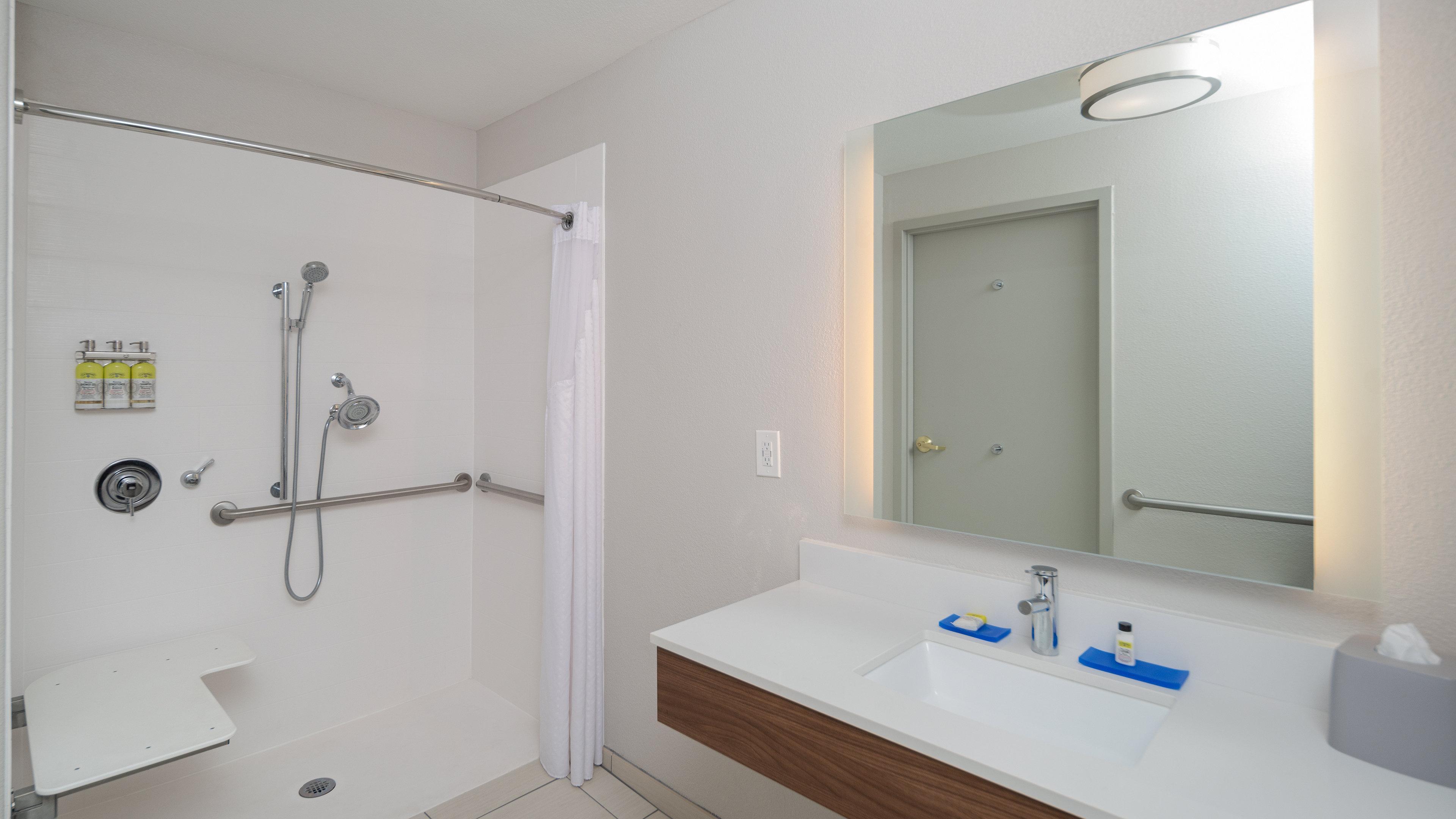 Holiday Inn Express & Suites Dinuba West By Ihg Eksteriør billede