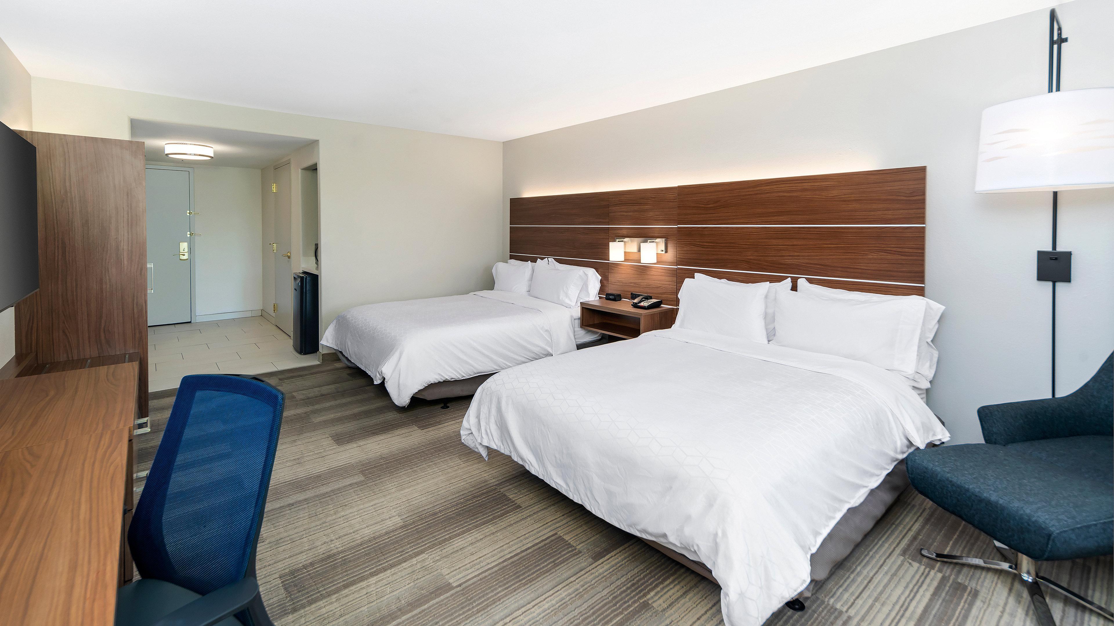 Holiday Inn Express & Suites Dinuba West By Ihg Eksteriør billede